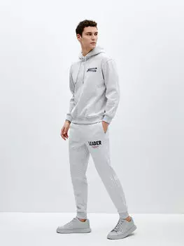 Мужские спортивные штаны с принтом и эластичной резинкой на талии CALMERA MODA, серый меланж