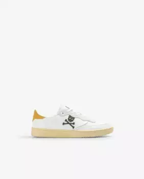 Мужские спортивные туфли с контрастной деталью на пятке и пестрыми шнурками Scalpers, цвет Crudo