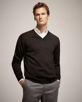 Мужской базовый свитер с V-образным вырезом Emidio Tucci, серый