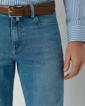 Мужской ремень с центральной гравировкой Roberto Verino, коричневый