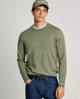 Мужской свитер с круглым вырезом и вышитым логотипом на рукаве Pepe Jeans, цвет Verde Militar