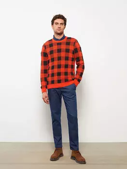 Мужской трикотажный свитер в клетку с круглым вырезом и длинными рукавами LCW Eco