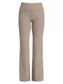 На досуге Брюки для йоги с вырезом Spacedye Beyond Yoga, цвет birch heather