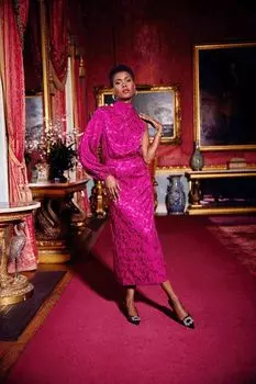 На одно плечо в жаккардовом узоре с декоративными пуговицами золотого цвета Another Sunday, розовый