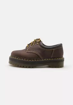 На шнуровке 8053 QUAD I ARC UNISEX Dr. Martens, темно-коричневый
