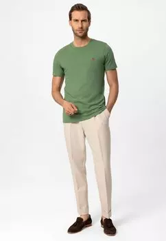 НАБОР 3 – КОРОТКИЙ РУКАВ – СТАНДАРТНЫЙ КРОН – Базовая футболка – светло-зеленый, нежно-голубой Crewneck Antioch, кремовый