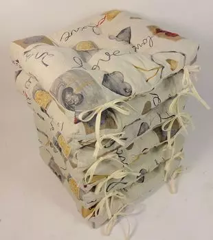 Набор из 6 подушек на кресло/сидение Лара 38 х 38 см, толщина 8 см, цвет Фиолетовый (фиолетовый) с бантиками. Rattani