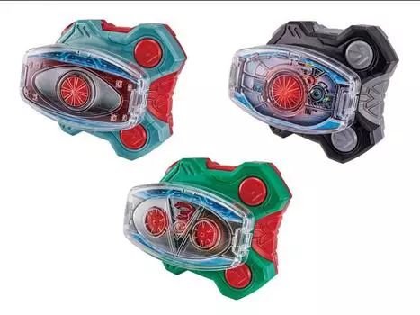 Набор Kamen Rider Geats DX Typhoon, Double Typhoon и King Stone с поднятой пряжкой Bandai Namco