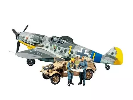 Набор Messerschmitt Bf109 G-6 и Kbelwagen Type 82 1:48 Tamiya 25204