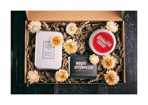 Набор по уходу за телом - натуральное мыло и шампунь E .