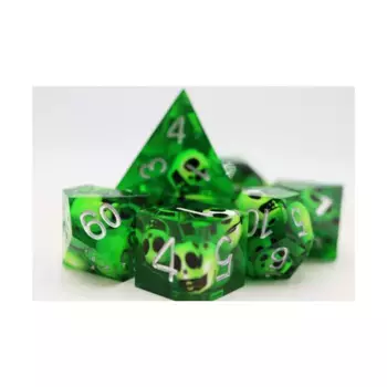 Набор Sharp Edge Poly — зеленые черепа с серебром (7), Dice Sets - Sharp Edge & Assorted (Foam Brain Games)