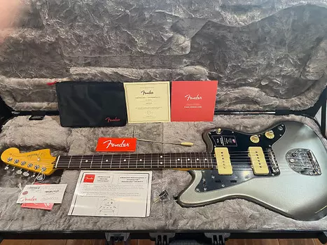 Накладка грифа Fender American Professional II Jazzmaster из палисандра Mercury #US22100538 8lbs, 9.8oz American Professional II Jazzmaster with Rosewood Fretboard