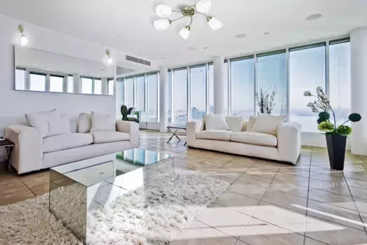 Настенный светильник ActiveJet, серебряный