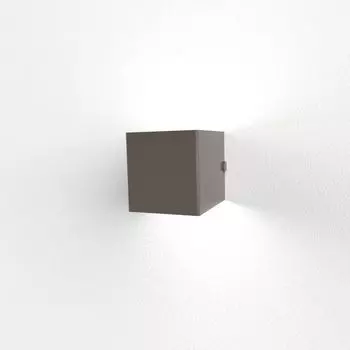 Настенный светильник Desmo с глянцевой отделкой Lumicom