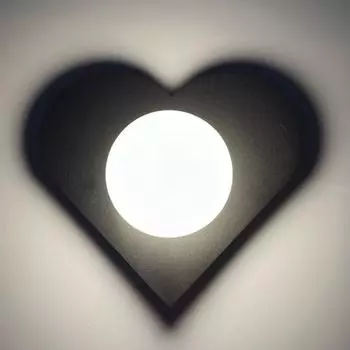 Настенный светильник для интерьера, винтажный металл, в форме сердца, бра из стекла E27, настенный светильник для спальни, декоративный настенный светильник для гостиной, стекло - черный Bamyum