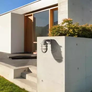 Настенный светильник Searchlight