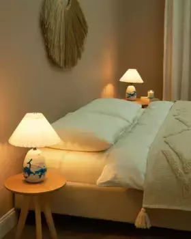 Настольная лампа Beliani, белый