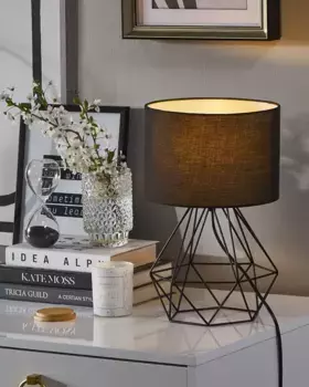 Настольная лампа Beliani, черный