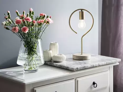 Настольная лампа Beliani, золотой