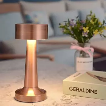 Настольная лампа, беспроводная настольная лампа с регулируемой яркостью, металлическая светодиодная настольная лампа, лампа для чтения с защитой глаз с сенсорным управлением, перезаряжаемая через USB, теплый белый, бронза Ciskotu