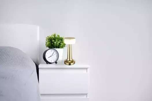 Настольная лампа Globo