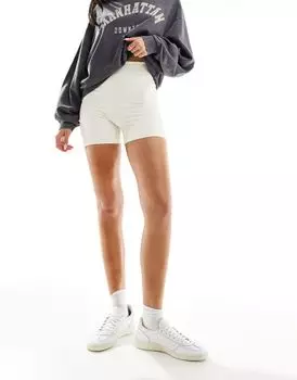 Натуральные шорты Stradivarius Sculpt