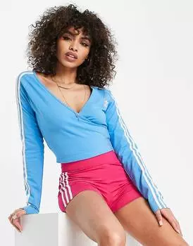 Небесно-голубой укороченный топ с длинными рукавами и 3 полосками adidas Originals adicolor