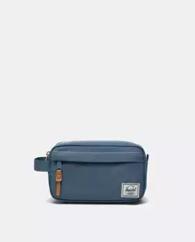 Небольшая сумка для туалетных принадлежностей Chapter Small Travel Kit от Herschel Supply, синяя