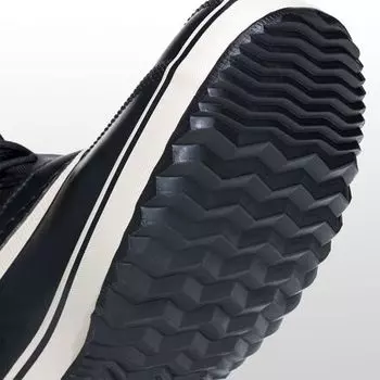 Нейлоновые ботинки Pac 1964 года мужские SOREL, цвет Black/Ancient Fossil