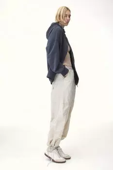 Нейлоновые брюки-парашюты H&M, бежевый