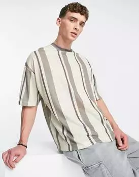 Нейтральная футболка оверсайз в вертикальную полоску ASOS DESIGN