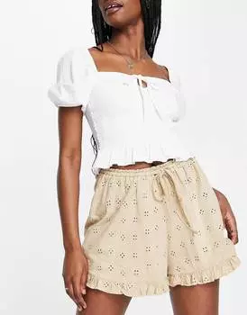 Нейтральные шорты ASOS DESIGN с вышивкой, рюшами по низу и завязками на талии