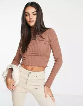 Нейтральный приталенный топ в рубчик с салатовым краем ASOS DESIGN