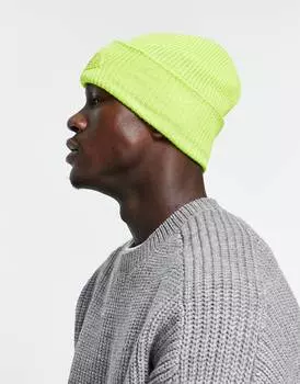 Неоново-салатовая шапка с глубоким отворотом и резиновой нашивкой ASOS DESIGN