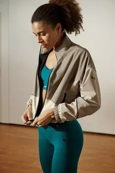 Неудержимая куртка Under Armour, серый