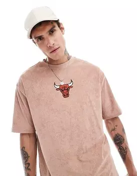 New Era — бежевая футболка с логотипом Brooklyn Nets