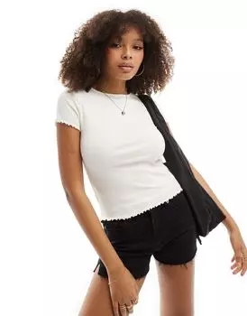 New Look — Babylock — Кремовая футболка