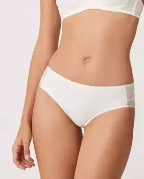 Невидимые трусики миди с кружевом цвета слоновой кости Ysabel Mora, цвет Crudo