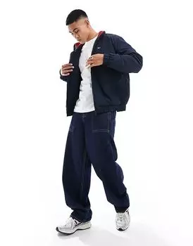 Незаменимая куртка в темно-синем цвете Tommy Jeans