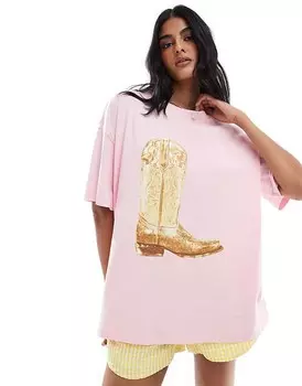 Нежно-розовая объемная футболка ASOS DESIGN с изображением ковбойских сапог