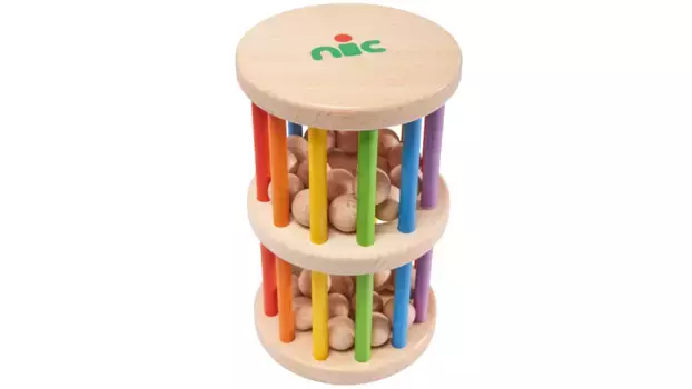 Nic Веселится, Nic погремушка