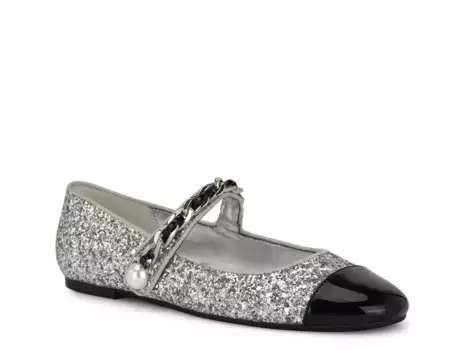 Nine West Platy Mary Jane Flat, серебристый металлик