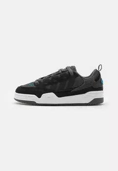 Низкие кроссовки ADI 2000 UNISEX adidas Originals, основной черный/серый шесть/кристально-белый
