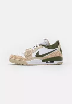 Низкие кроссовки Air Jordan Legacy 312 Jordan, цвет sanddrift/hemp/white/rough green/sequoia