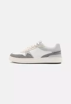 Низкие кроссовки Courtlite Lace Clarks, цвет light grey