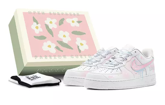 Низкие кроссовки для скейтбординга Nike Air Force 1 женские, розовый