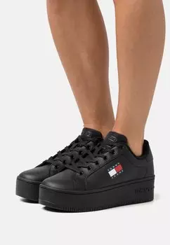 Низкие кроссовки FLATFORM Tommy Jeans, тройной черный
