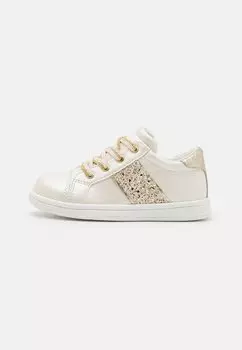 Низкие кроссовки Friboo, белые