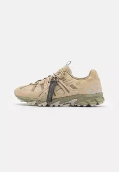 Низкие кроссовки Gel-Sonoma Unisex ASICS SportStyle, цвет feather grey/wood crepe