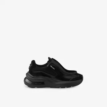 Низкие кроссовки из матовой кожи с логотипом и сеткой Prada, черный